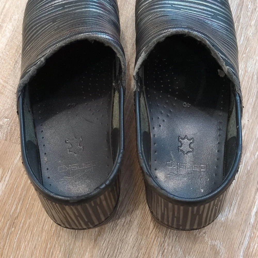 Dansko Colorful Striped Women's Slip-On Clogs size 40 Euro (10 US) - Picture 4 of 14